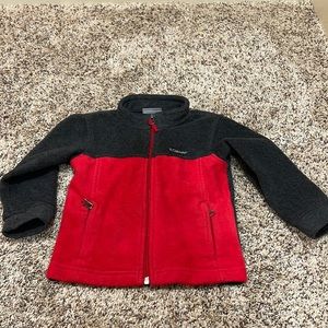 3T Columbia fleece jacket.